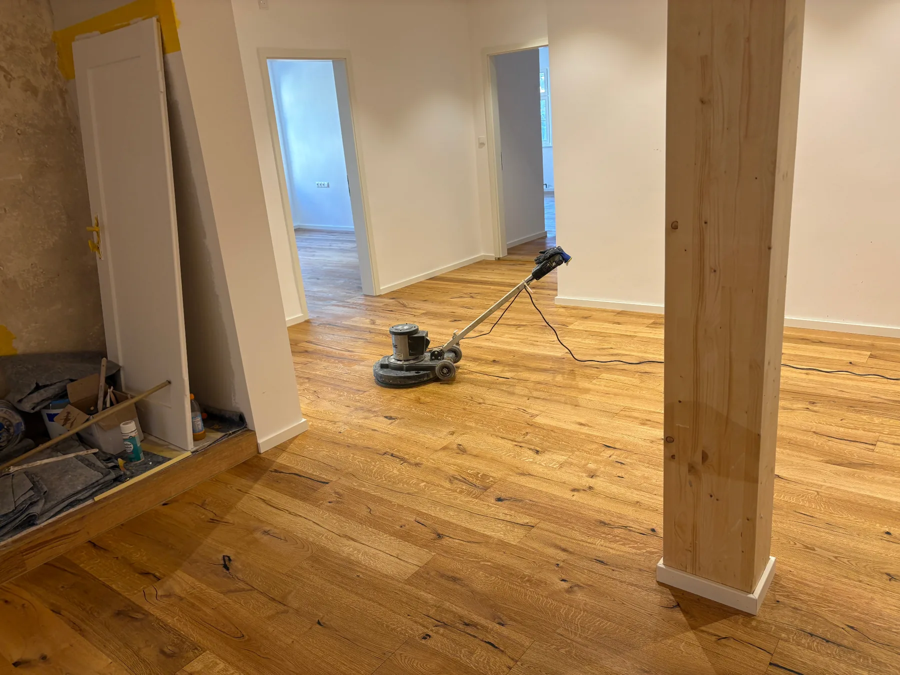 Geölte und gebürstete Landhausdielen in einem Neubau bei Bayreuth